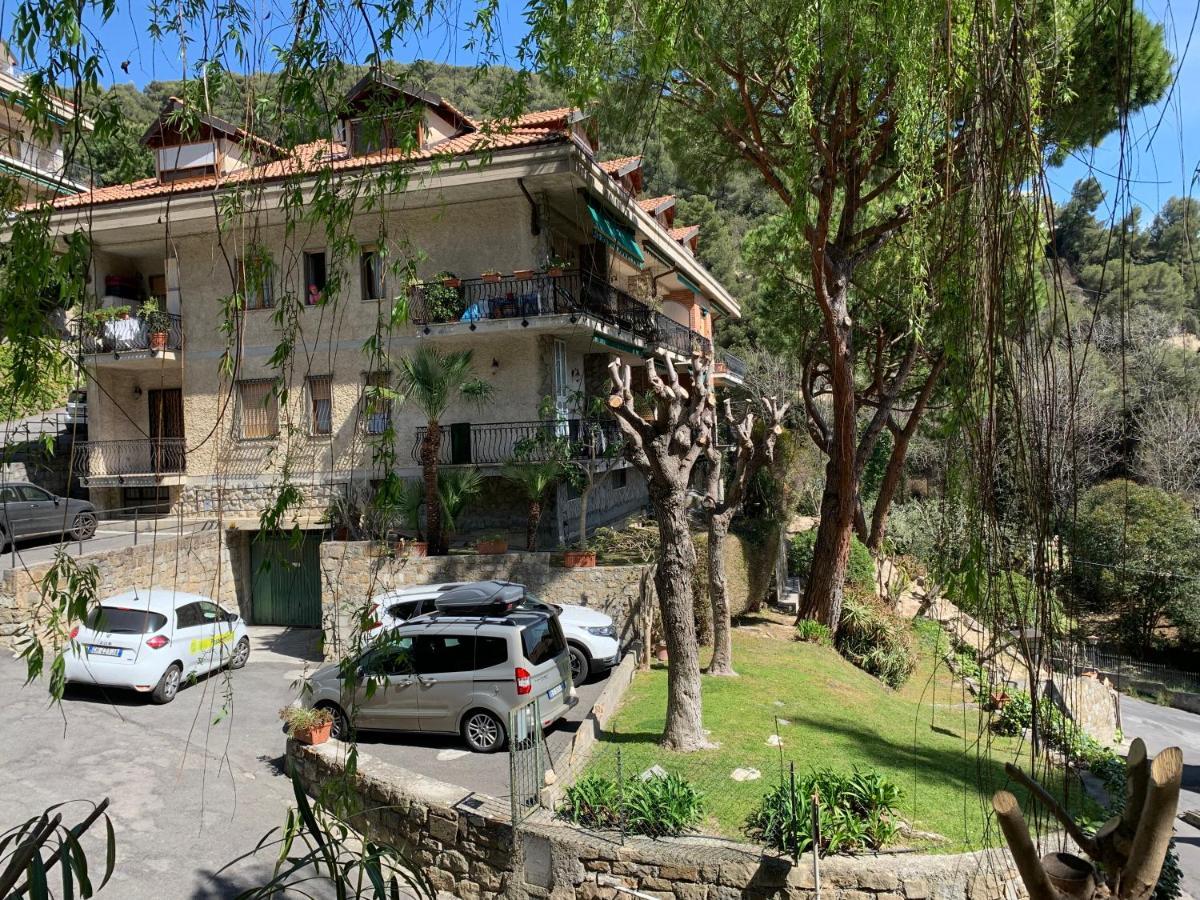Casetta Dei Ricci Vallecrosia Luaran gambar